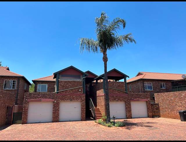 2 BEDROOM PROPERTY TO RENT IN DOORNPOORT
